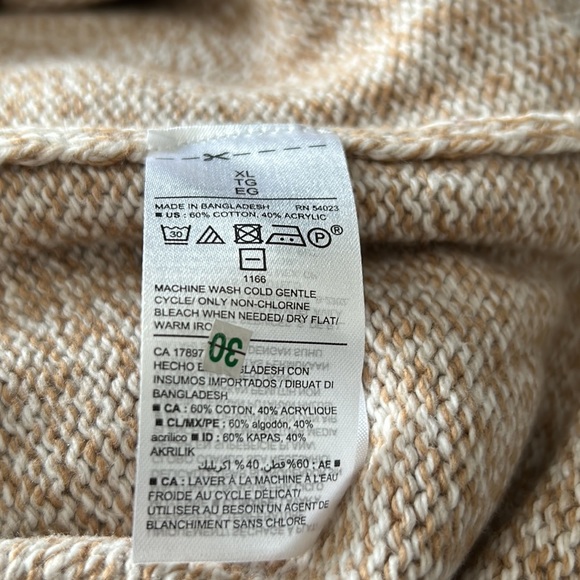 Old Navy long sleeve, mock neck tunic sweater, ladies size XL. Light brown. - Picture 8 of 8